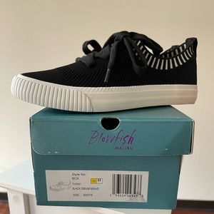 Blowfish Malibu Beck Black Dream Weave Size 6.5